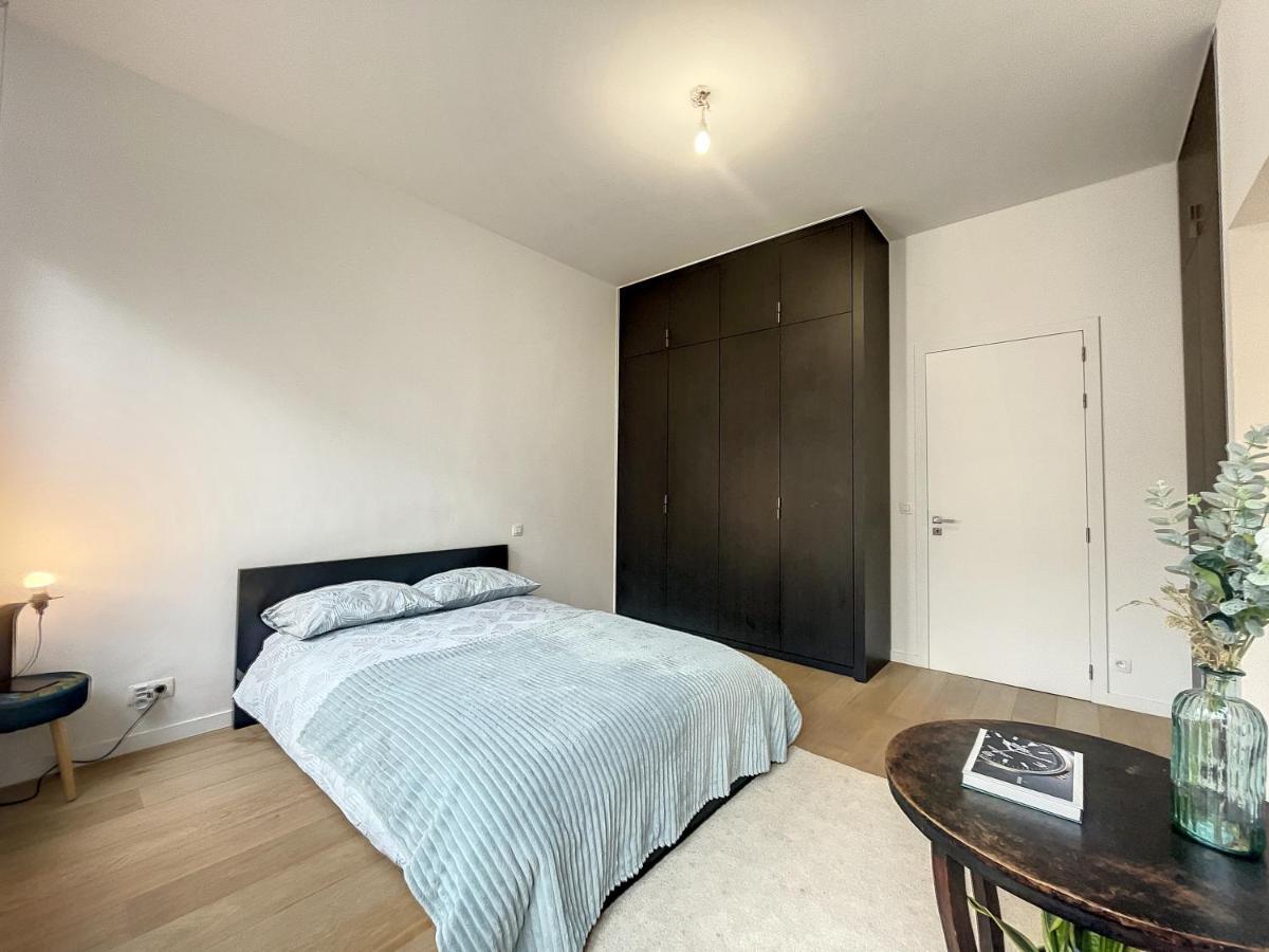Elegant Flat Cinquantenaire Brussels Luaran gambar