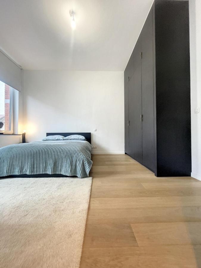 Elegant Flat Cinquantenaire Brussels Luaran gambar